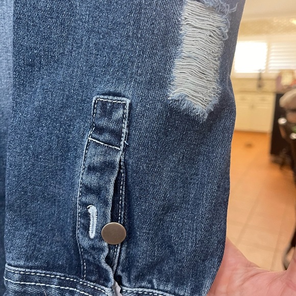 Distressed denim jacket shacket American Bazi brand size 2x NWT - Picture 5 of 7